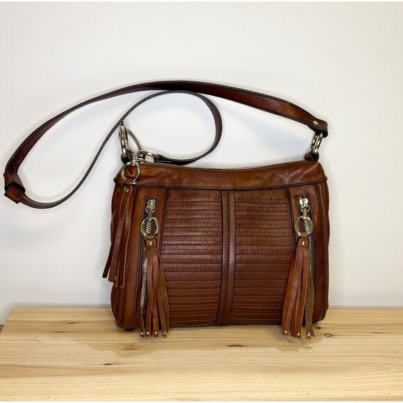 B Makowsky Boho Brown Leather Shoulder Crossbody Bag Tassels Zippers Authentic - Picture 2 of 12